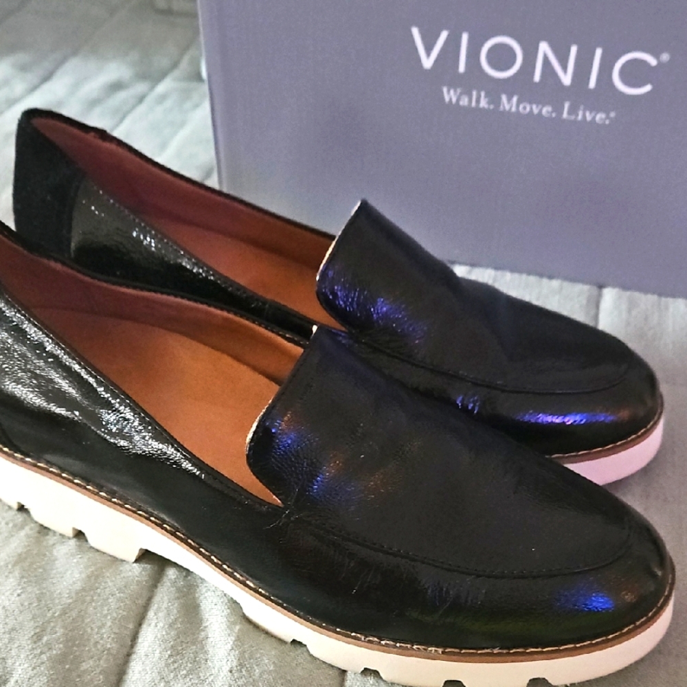 Vionic Shiny Black Loafers with White Soles